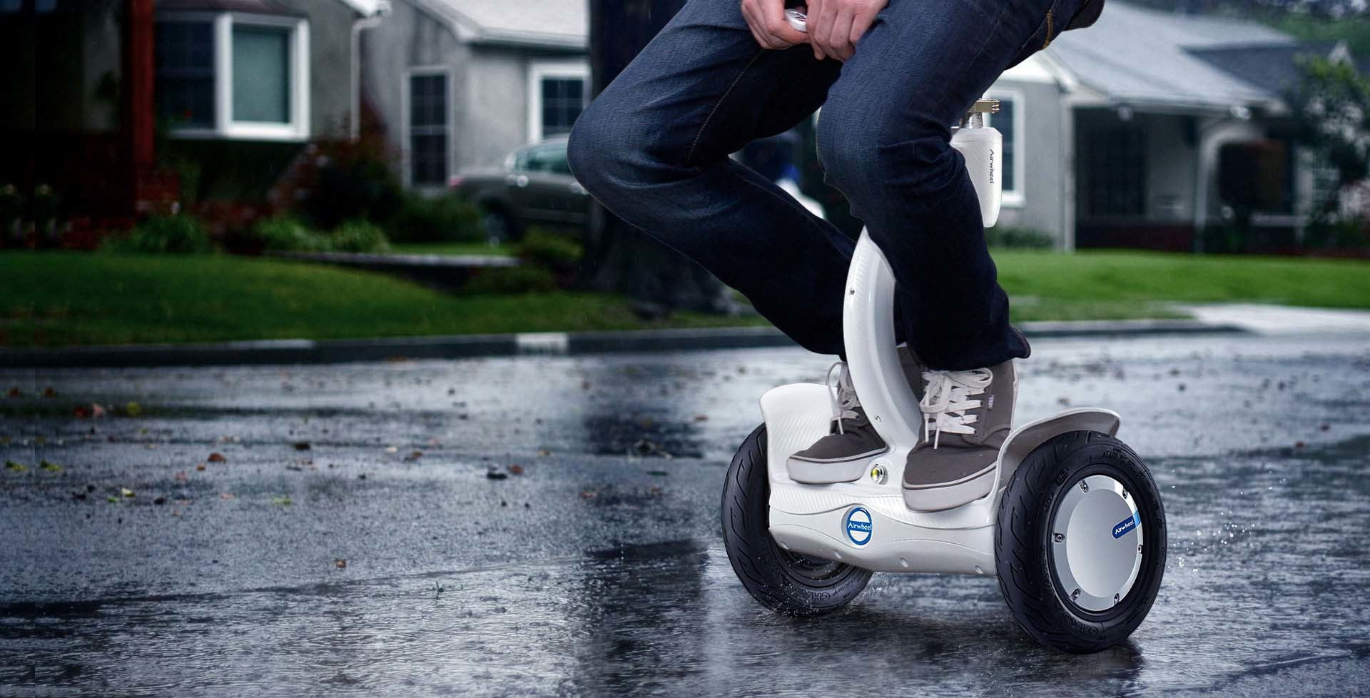 airwheel_s8_rain_ride.jpg